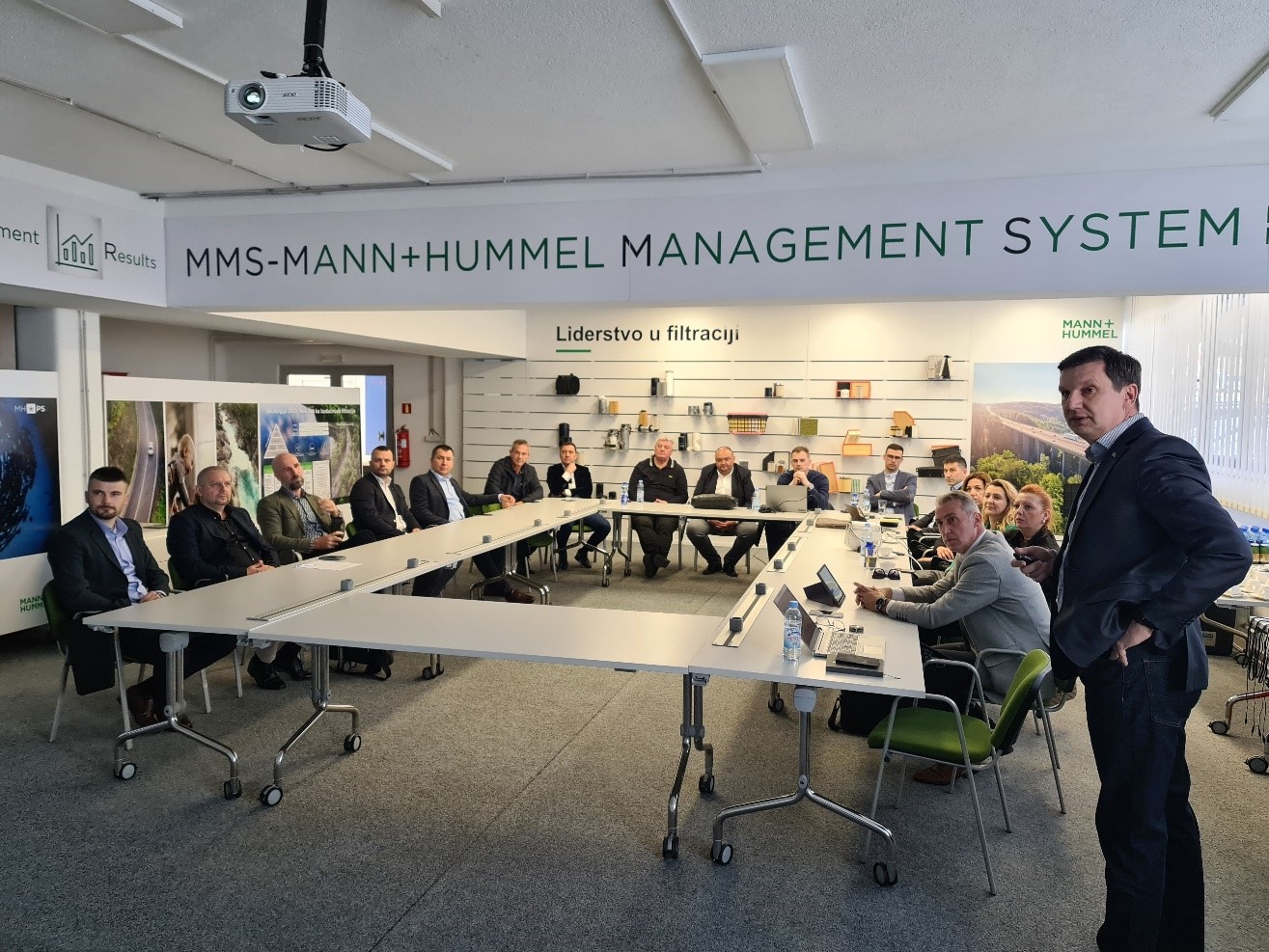 U kompaniji Mann+Hummel BA, u Tešanju, održan sastanak Grupacije Automobilske Industrije Bosne i Hercegovine, GAI BiH